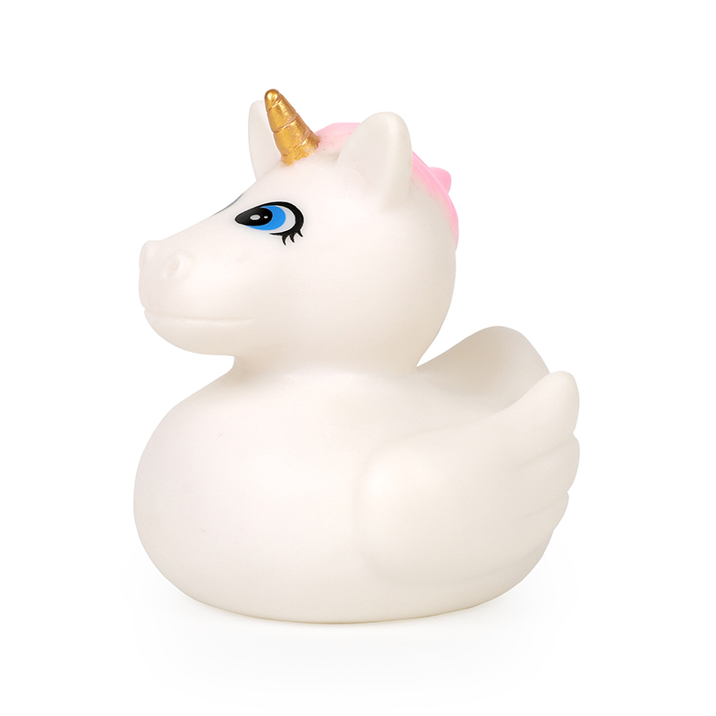 Cartoon Duck Toy Gets Quality Upgrade Through Standard Processing Steps From Regular PVC Toy Manufacturers
